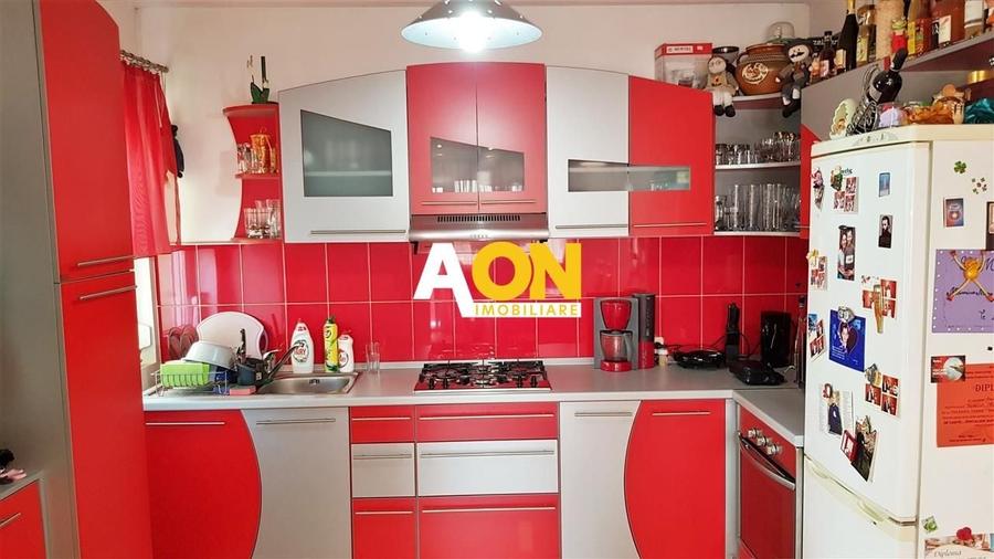 Apartament 4 camere, 78 mp utili, et.1, cu garaj si boxa - 3