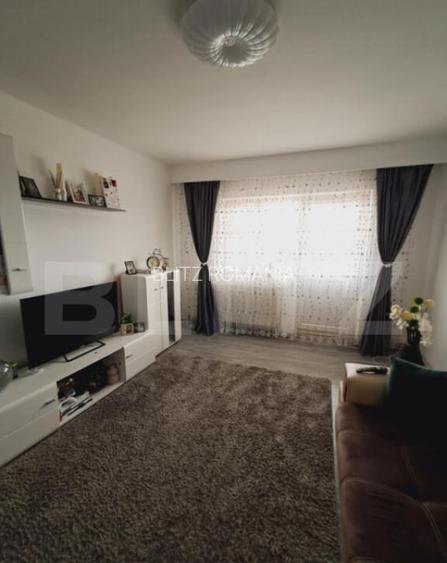 Apartament 3 camere ,70 mp , Etajul 4