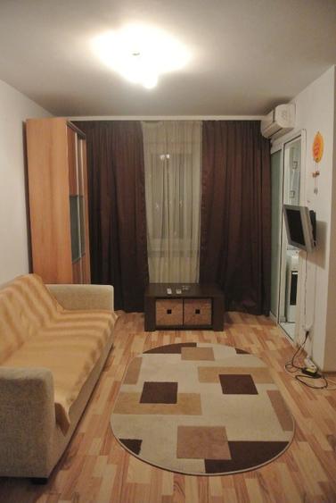 Propietar inchiriez garsoniera - 1