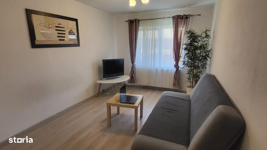 Apartament cu 2 camere decomandat în Exterior Vest