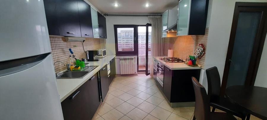 Vanzare apartament 2 camere in zona Unirii stradal, cu vedere fata - 5