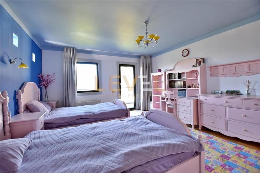 [VIDEO] VILA CU PONTON SI TEREN 11.000MP LAC SNAGOV DE VANZARE - 59