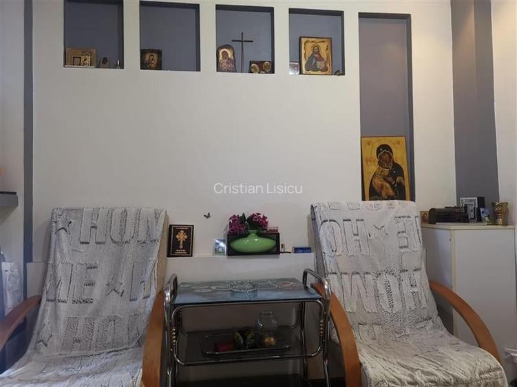 Apartament 2 camere decomandat etaj 4 zona Lipovei Apartament 2 camere decomandat etaj 4 zona Lipovei