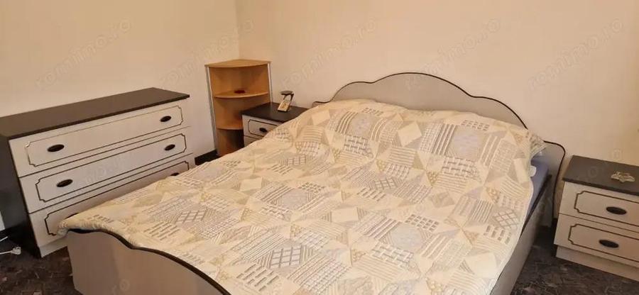 Vand apartament cu 4 camere Micro 4 - 11