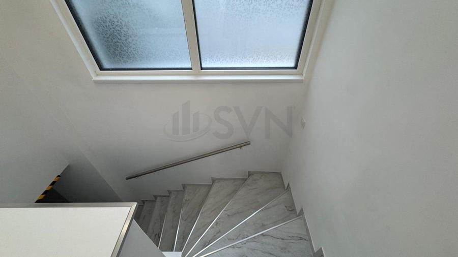 REA1028335 Duplex l Ultracentral l 5 camere - 10