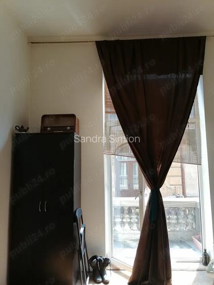 Camera de vanzare Camera de vanzare