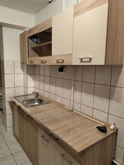Apartament cu 2 camere decomandat în Sârbi