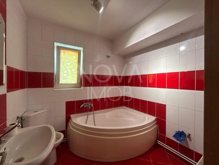 Apartament 2 camere cu pod , zona Strand II - 5