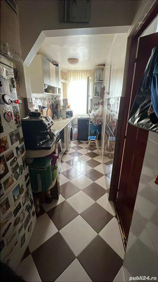 Vand apartament 2 camere - 1