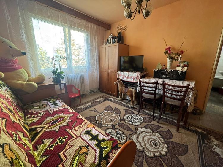 Apartament cu 3 camere de vanzare,Manastur - 1