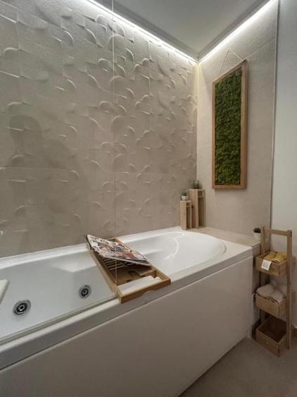 Zona Centrala- Timpuri Noi -Tineretului - 2camere -centrala proprie - 14