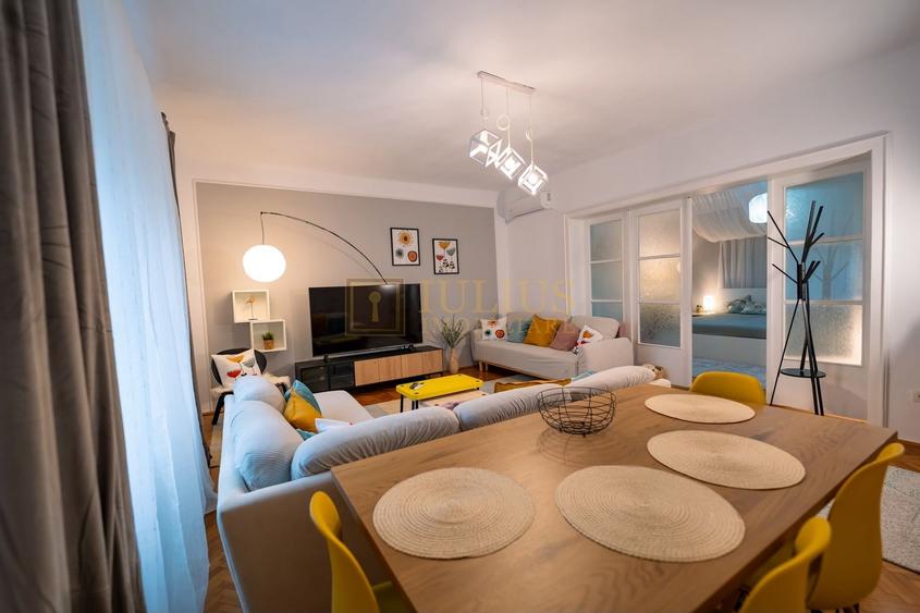 Apartament cu 2 camere semidecomandat, mobilat în Central