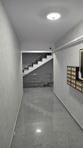 Apartament cu 2 camere semidecomandat, mobilat în Miroslava