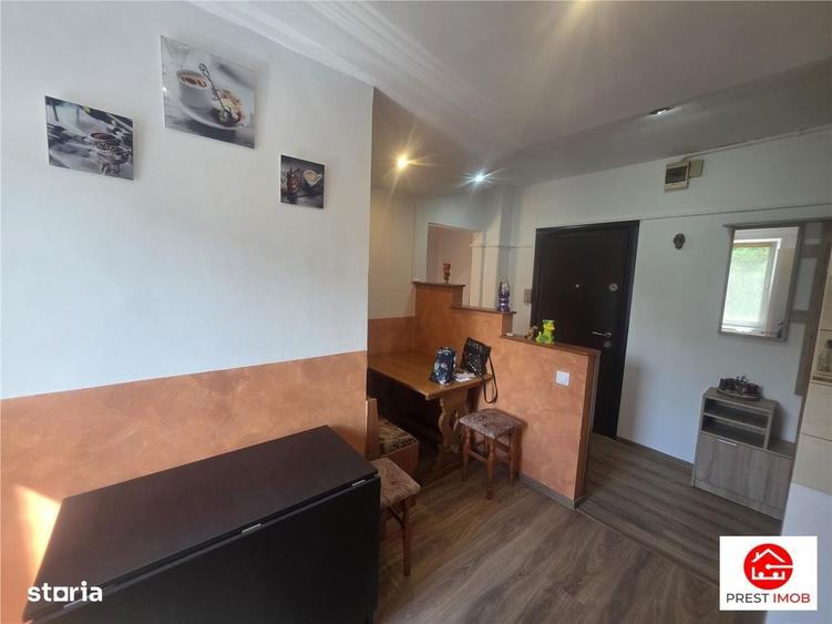 Apartament cu 2 camere în Unirii