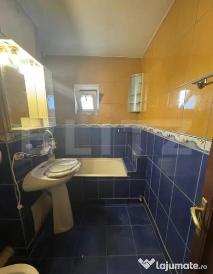 Apartament cu 3 camere decomandat în 1 Mai