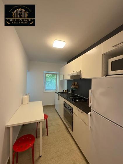 Apartament cu 2 camere semidecomandat, mobilat în Cotroceni