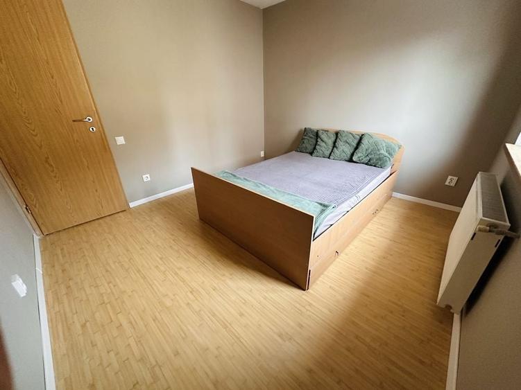 Apartament cu 3 camere decomandat în Vasile Aaron