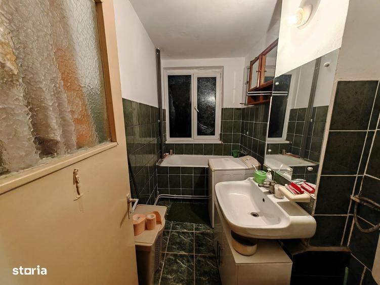 Apartament cu 3 camere decomandat în Zimbru