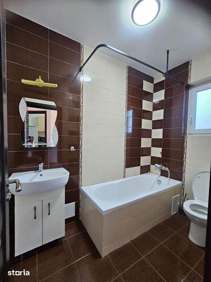 Casă cu 3 camere cu Teren 250 Mp în Ipotești