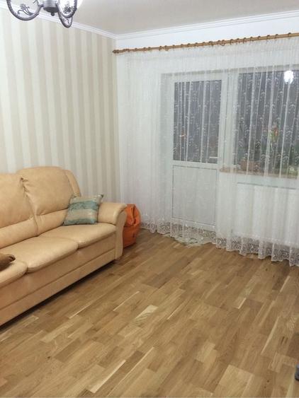 Apartament cu 3 camere decomandat în Petru Rareș