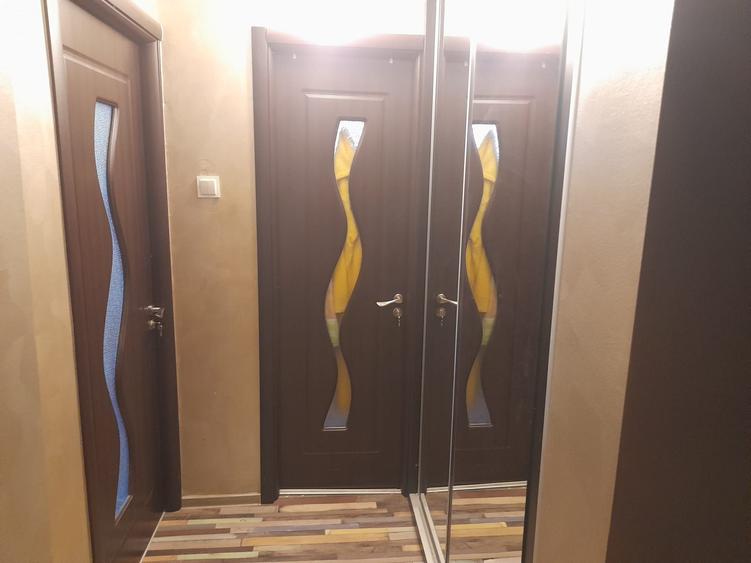 Apartament cu 3 camere decomandat în Paltin