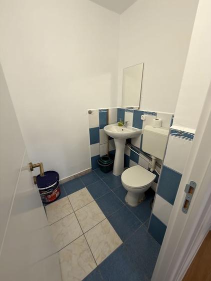Apartament cu 3 camere decomandat în Lujerului