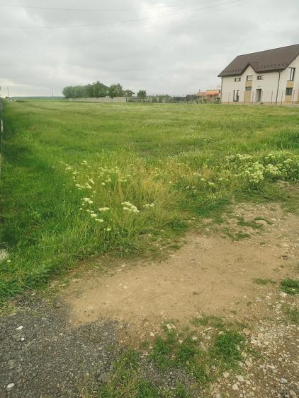 Teren de 920 mp, în Strejnicu