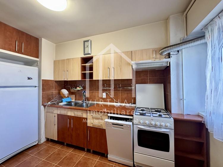 Apartament cu 3 camere decomandat în Mihai Viteazul