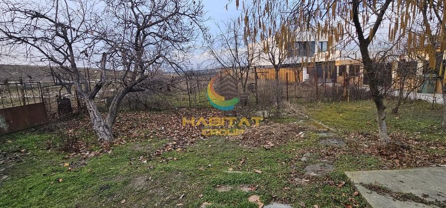 Teren Construcții intravilan de 1500 mp, în Central