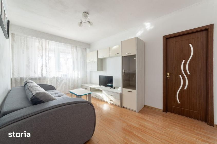 Apartament cu 2 camere semidecomandat în Negru Vodă
