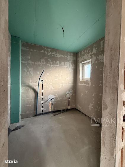 Casă cu 5 camere cu Teren 350 Mp în Apahida