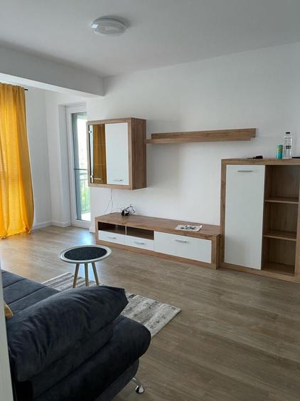 Apartament cu 2 camere în Mircea cel Bătrân