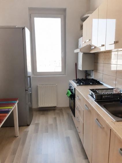 Apartament cu 2 camere semidecomandat în Central