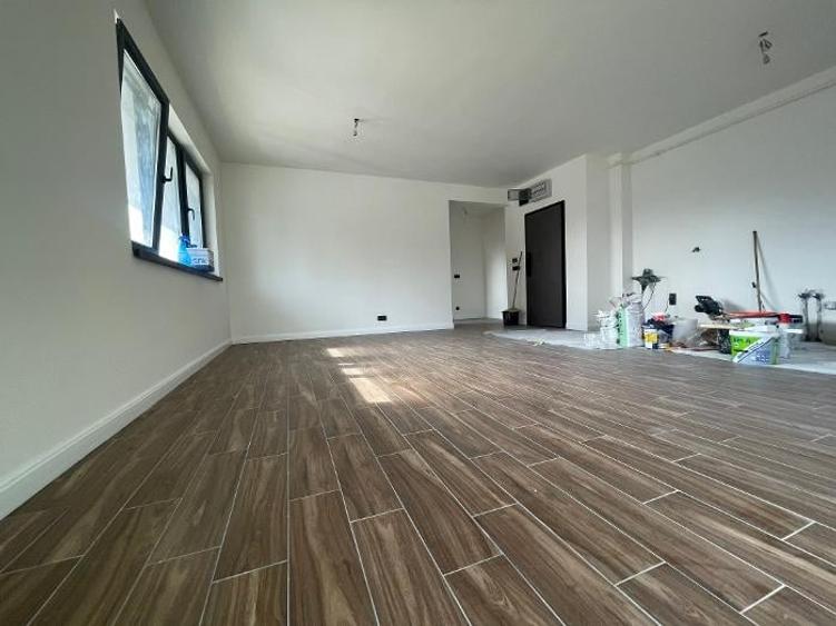 Apartament cu 2 camere semidecomandat în Furnica