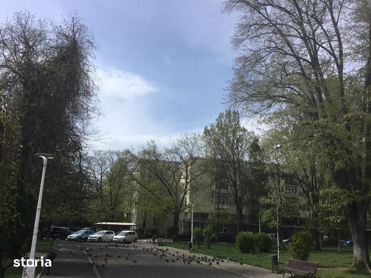 Apartament cu 2 camere decomandat în Floreasca