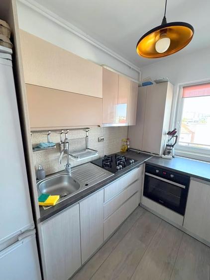 Apartament cu 2 camere semidecomandat în Bună Ziua