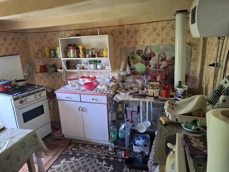 Casă cu 5 camere cu Teren 2117 Mp în Nădlac