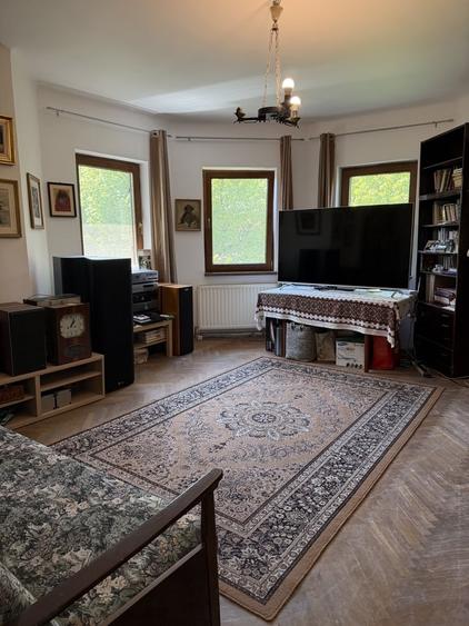 Apartament cu 3 camere decomandat în Cotroceni