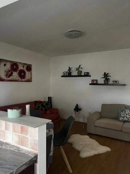 Apartament cu 3 camere decomandat în Micro 15