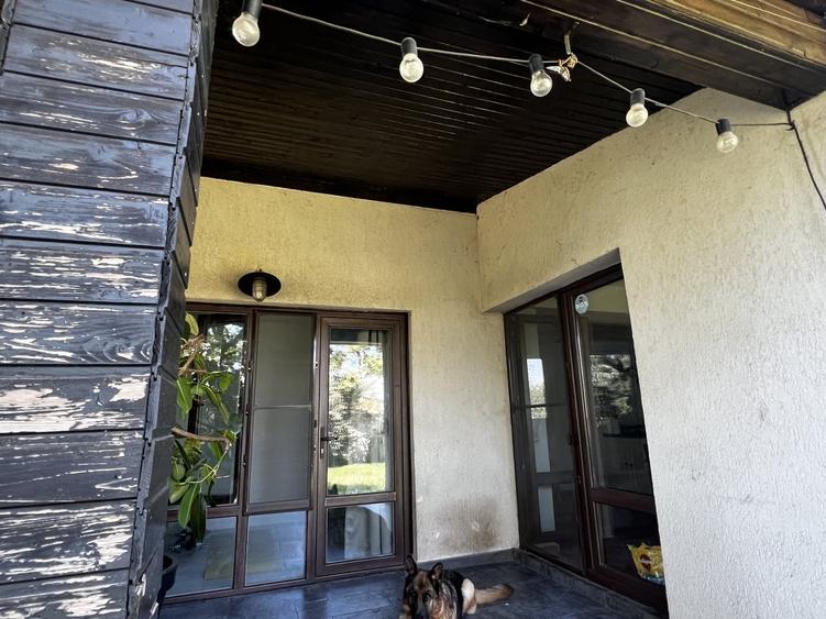 Casă cu 6 camere cu Teren 700 Mp în Corbeanca
