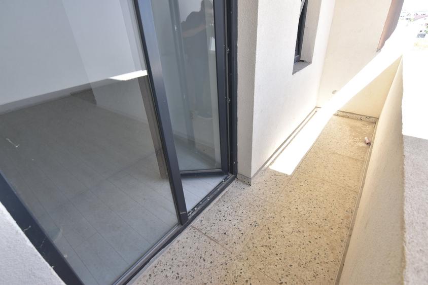 Apartament cu 2 camere decomandat în Bragadiru