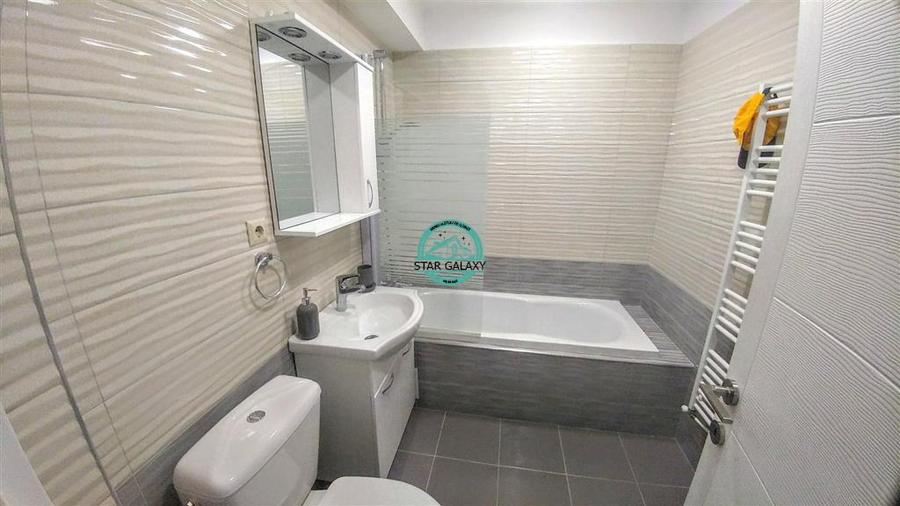 Apartament cu 3 camere decomandat, mobilat în Cornișa