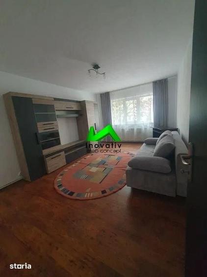Apartament cu 2 camere decomandat în Vasile Aaron