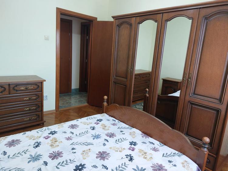 Apartament cu 2 camere semidecomandat în Sud