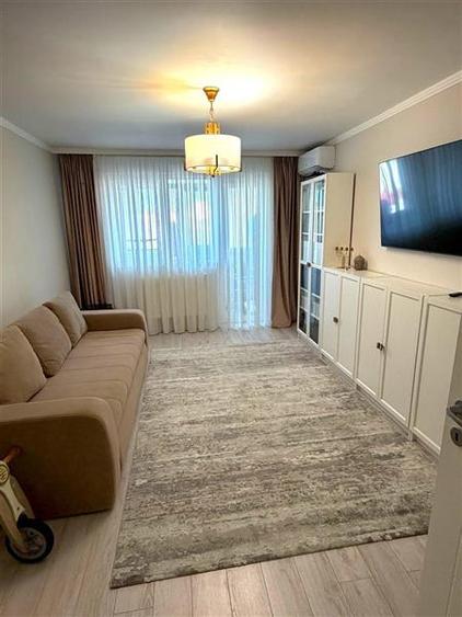Apartament cu 2 camere decomandat, mobilat în Tudor Vladimirescu