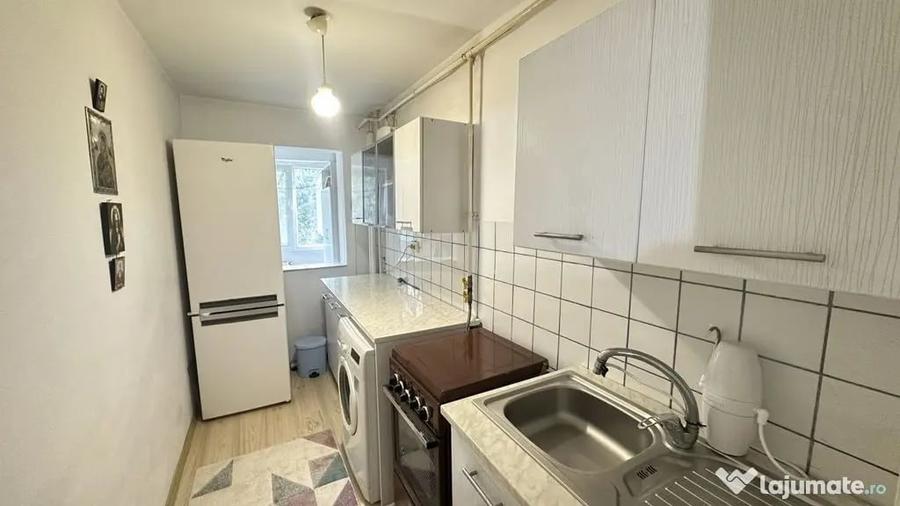 Garsonieră decomandată în Găvana
