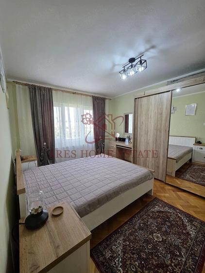 Apartament cu 3 camere semidecomandat în Gheorghe Lazăr