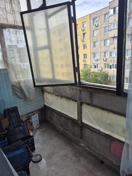 Apartament cu 2 camere decomandat în Militari