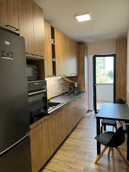 Apartament cu 2 camere decomandat, mobilat în Mihai Bravu