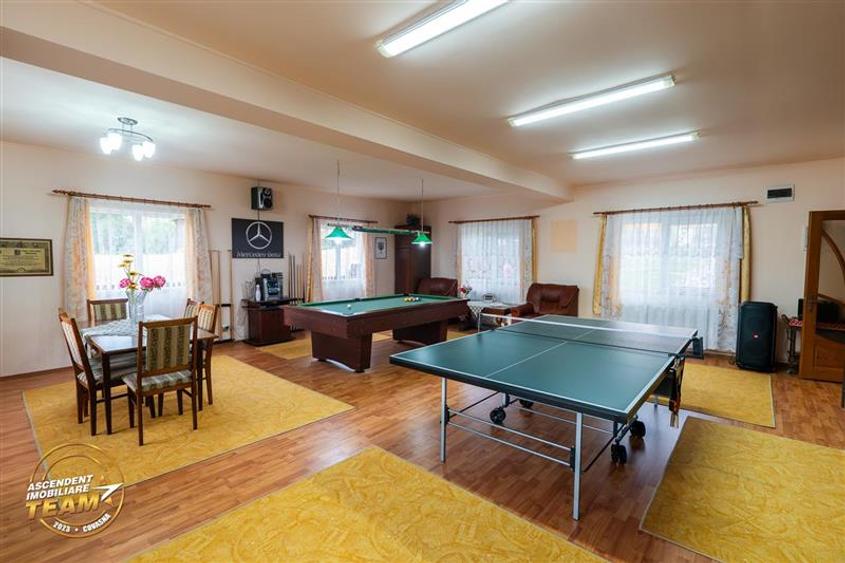 Casă cu 5 camere cu Piscina în Lutoasa